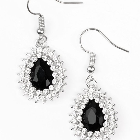 Star-Crossed Starlet - Black Earring